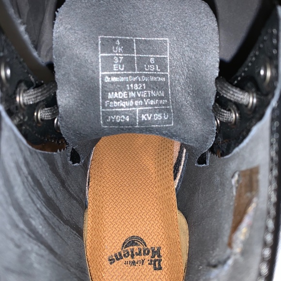 Dr. Martens 1460 COMBAT BOOT - WOMEN'S patent - Picture 6 of 8